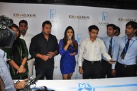 Nayanatara Launches Jos Alukkas New Collection Photos